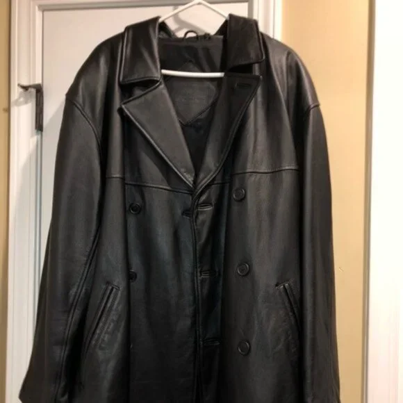 Roundtree and Yorke Leather Jacket - Picture 2 of 6